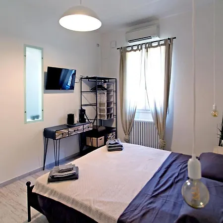 Acqua E Terra - Con Bagno Privato In E Uso Cucina - Con Fatturazione Guest house 3*