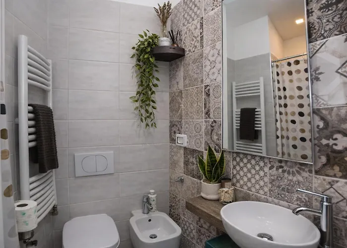 Acqua E Terra - Con Bagno Privato In E Uso Cucina - Con Fatturazione ベンティヴォーリオ