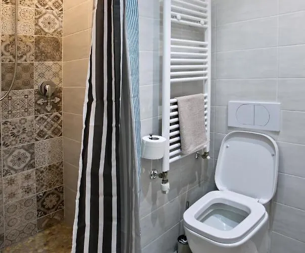 Acqua E Terra - Con Bagno Privato In E Uso Cucina - Con Fatturazione Πανσιόν 3*